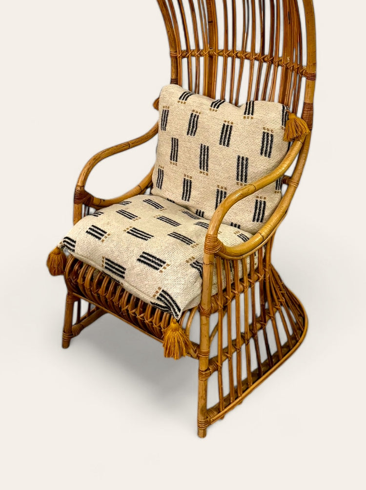 Rare Vintage 1960s MCM Rattan and Bamboo Porters Chair