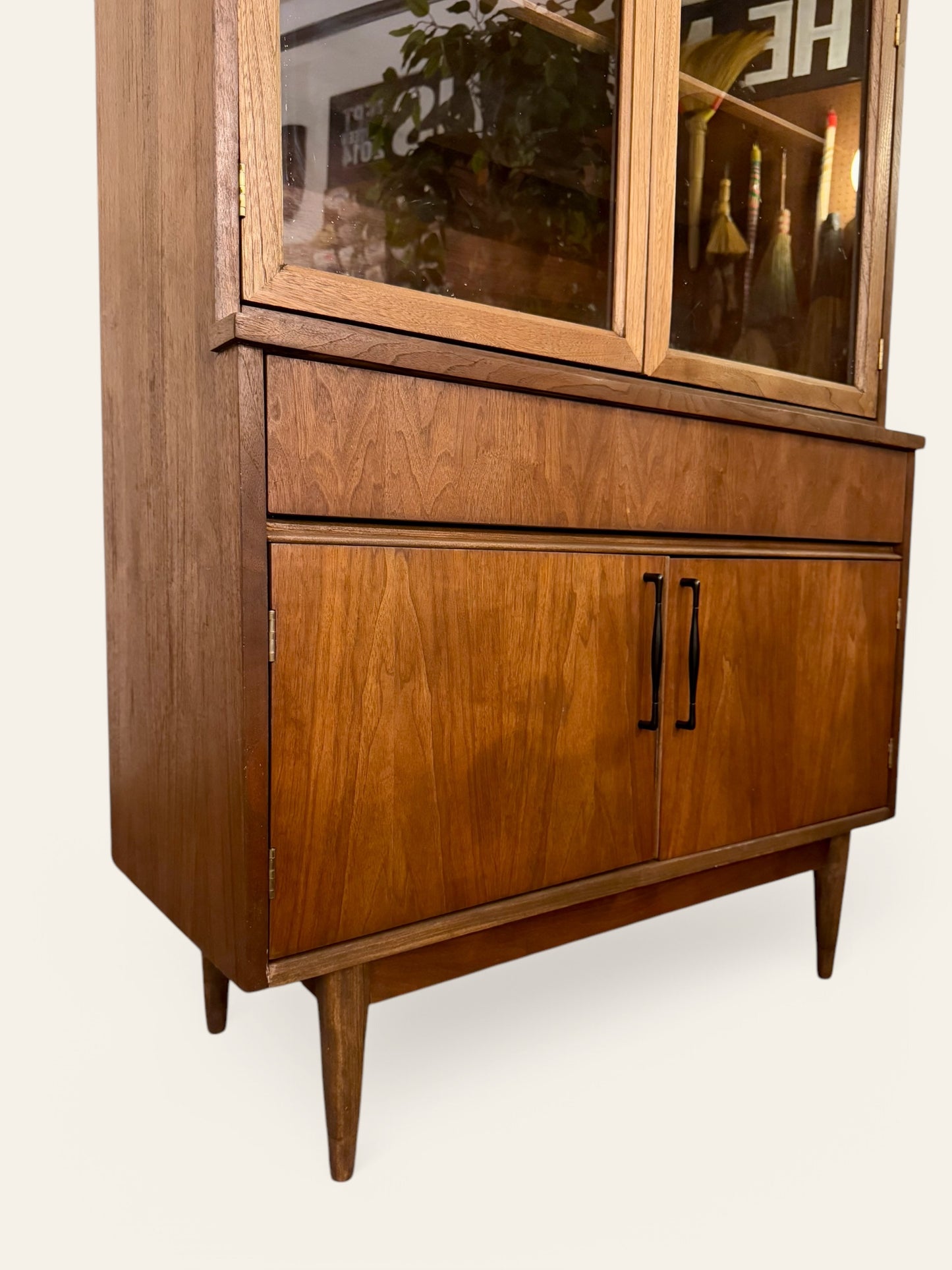 Vintage MCM Hutch
