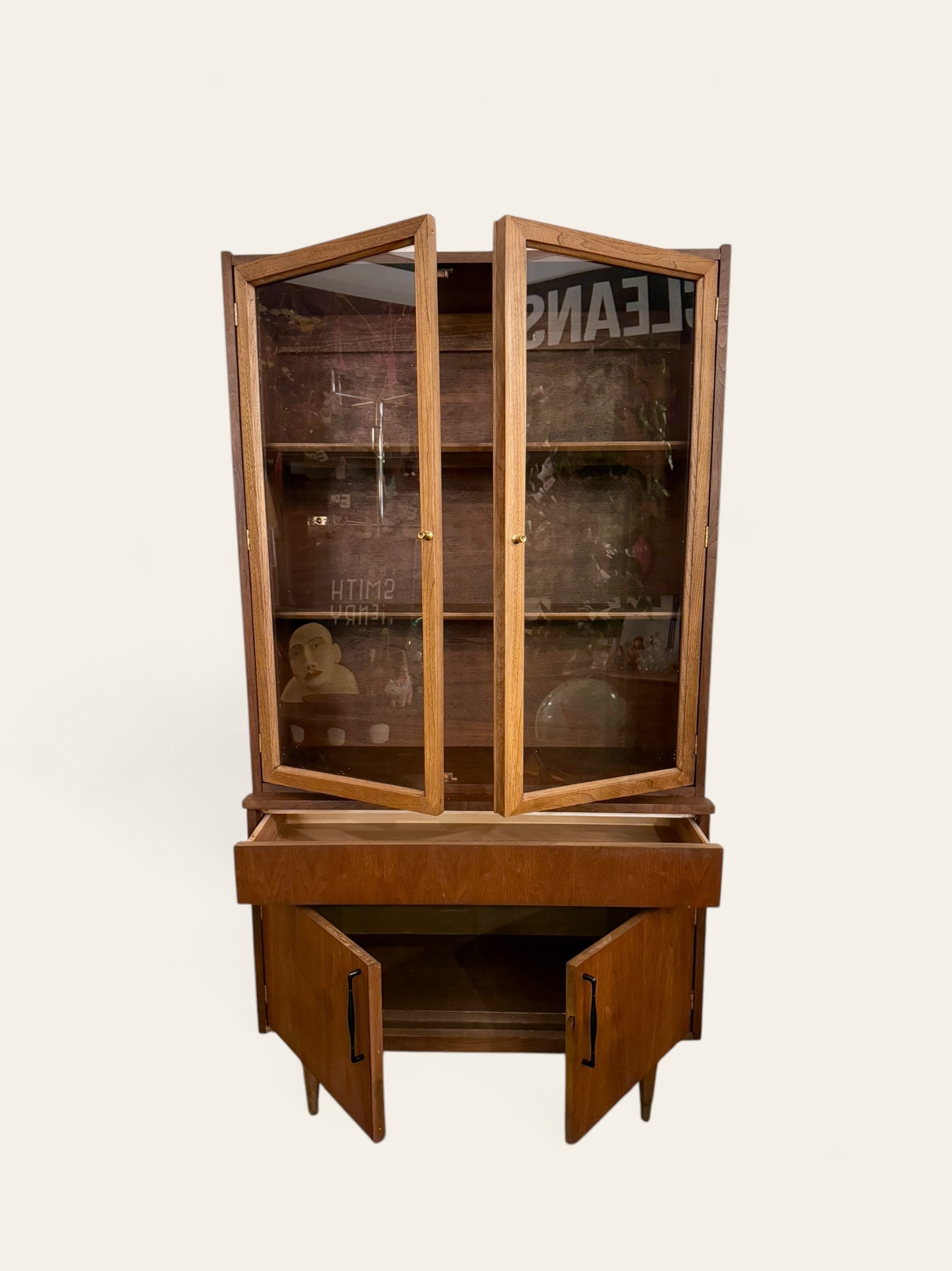 Vintage MCM Hutch