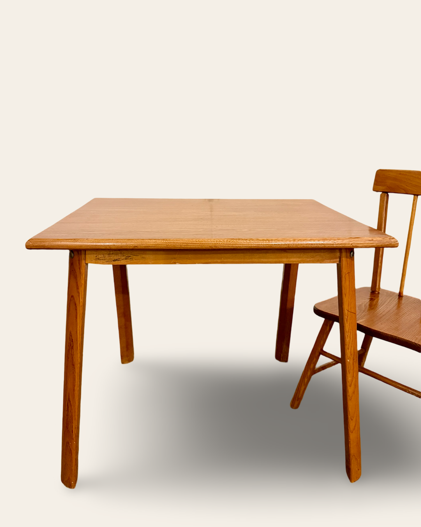 Vintage MCM Delphos Bending Company Child’s Table and Chair