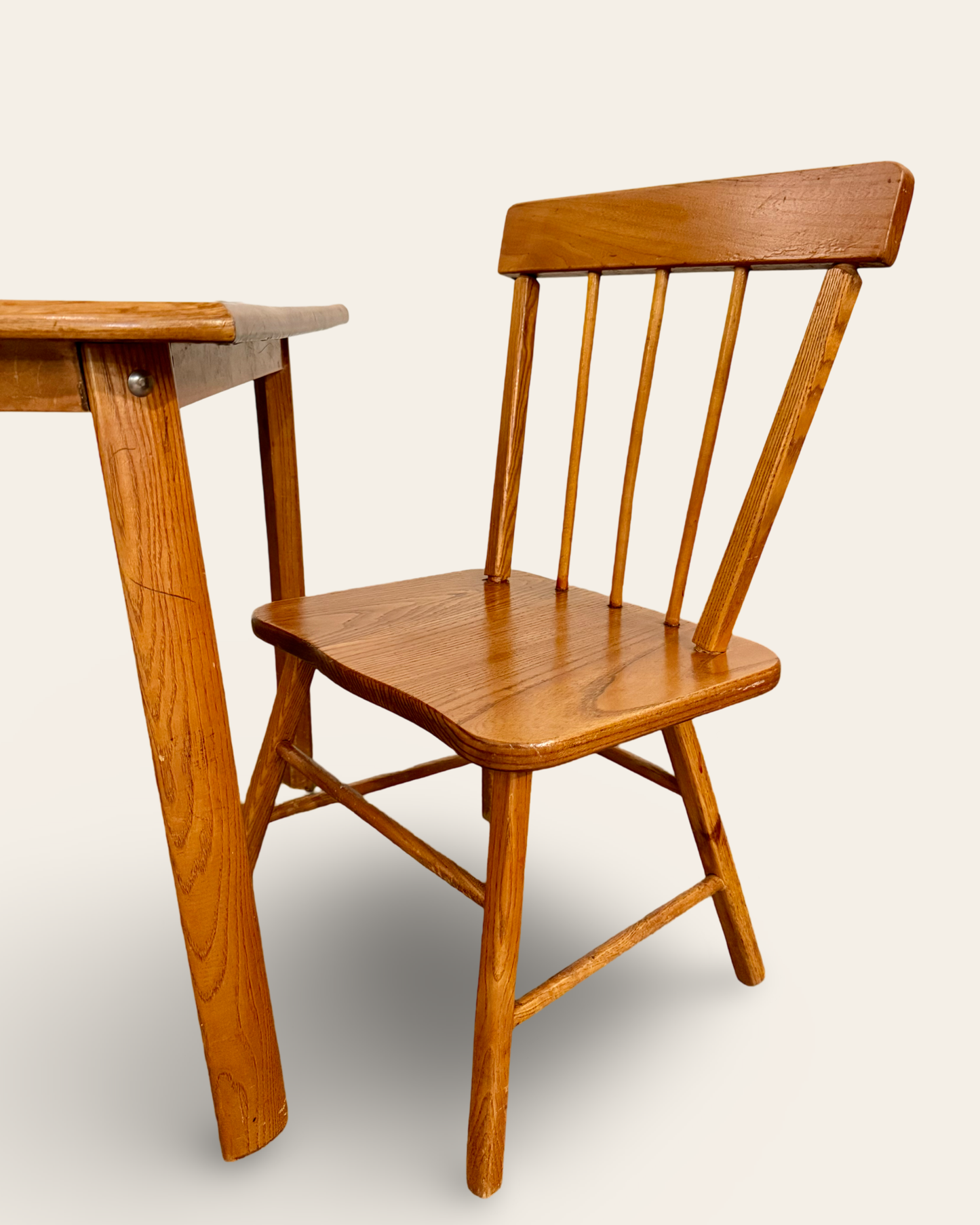 Vintage MCM Delphos Bending Company Child’s Table and Chair