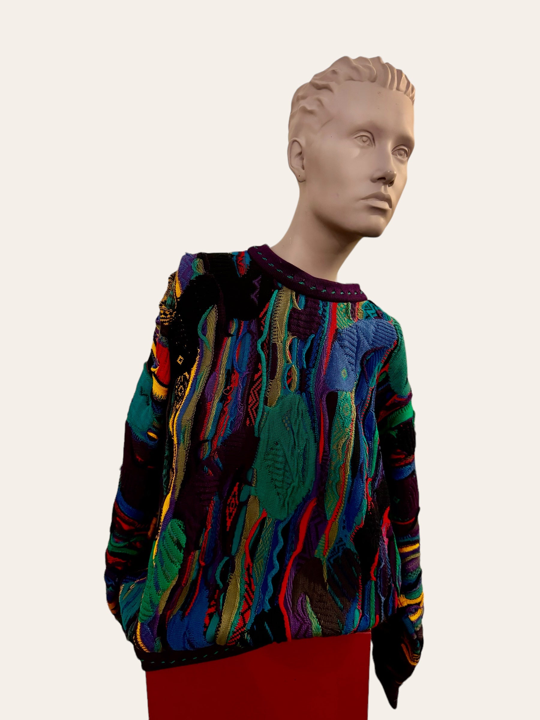 COOGI retailer Sweater