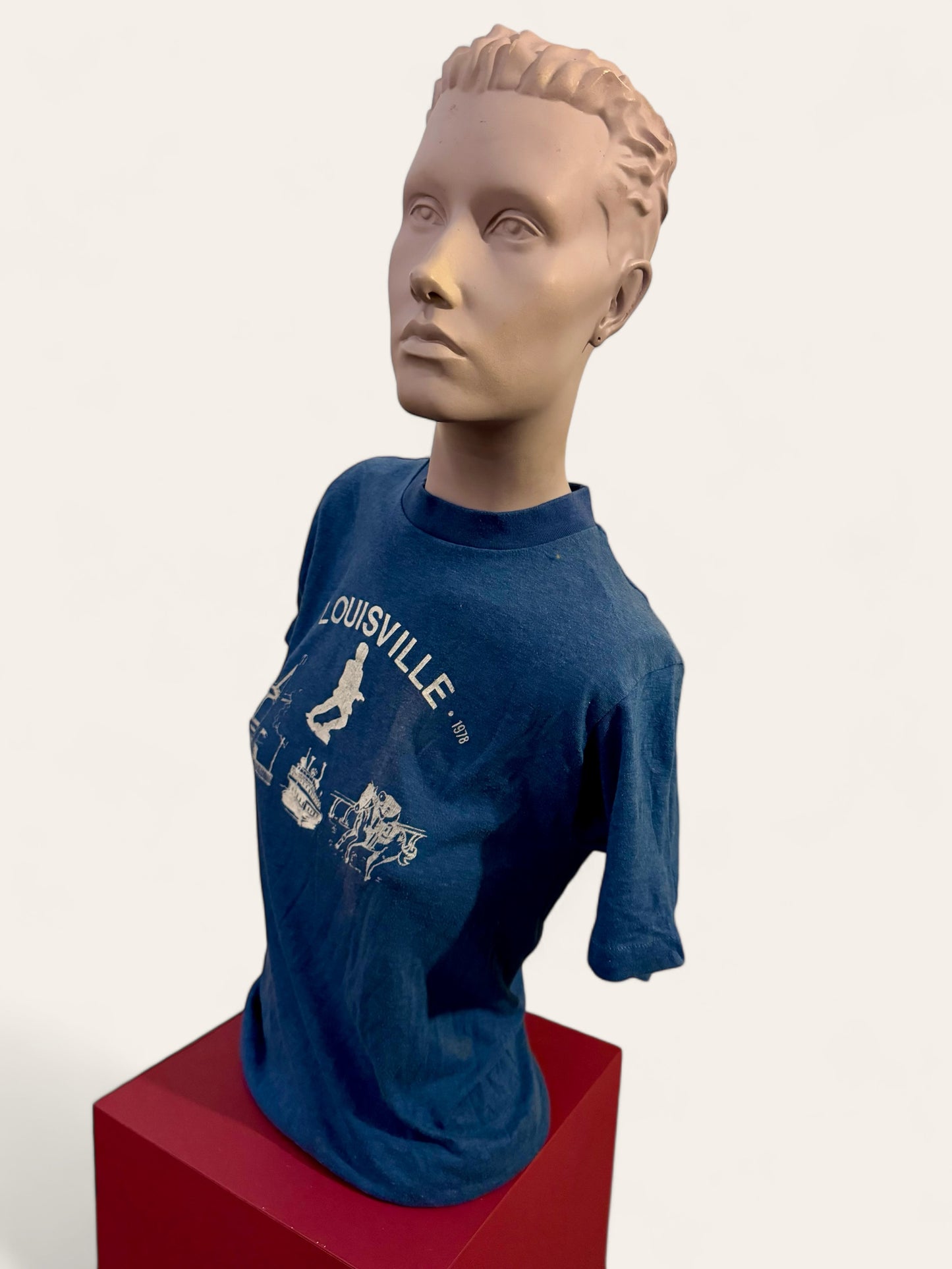 Vintage 1980s Louisville, KY T-shirt
