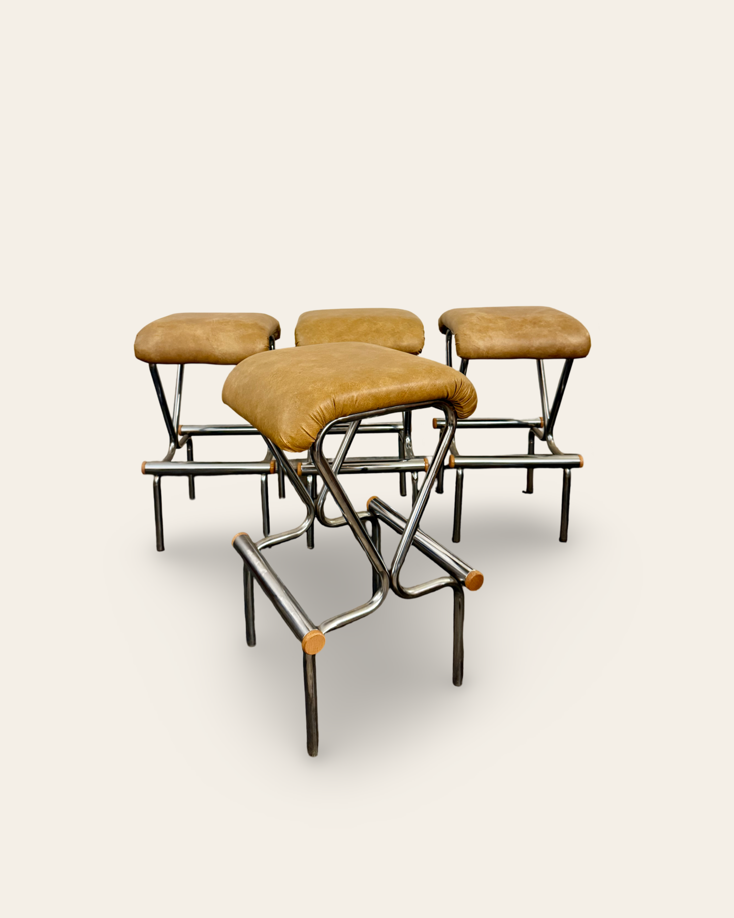 Set of 4 Vintage Mid-Century Modern 1970s Daystrom Bar Stools