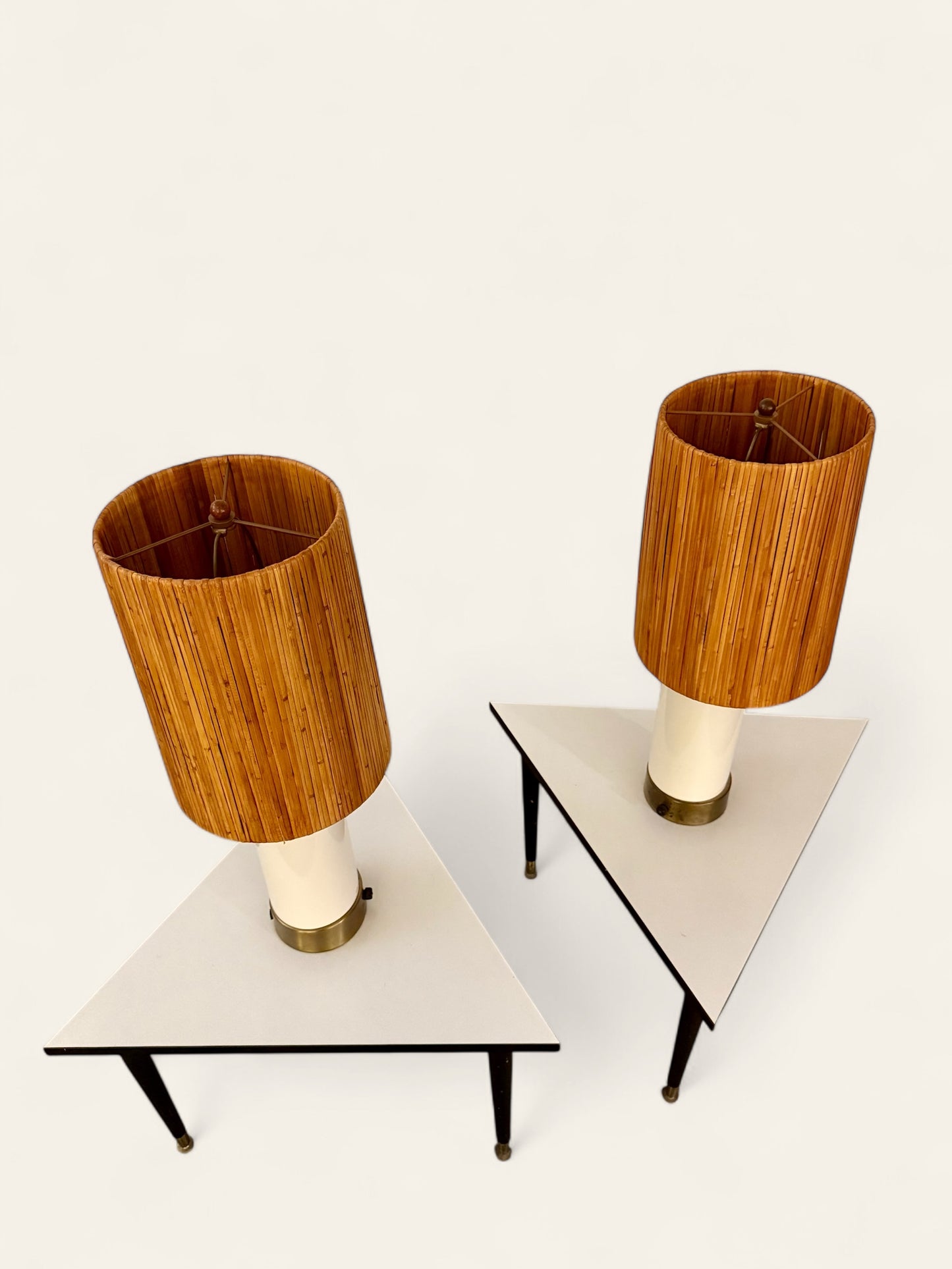 Pair of Vintage MCM Matching Triangular Side Tables with Integrated Lamps and Classic Bamboo Shades