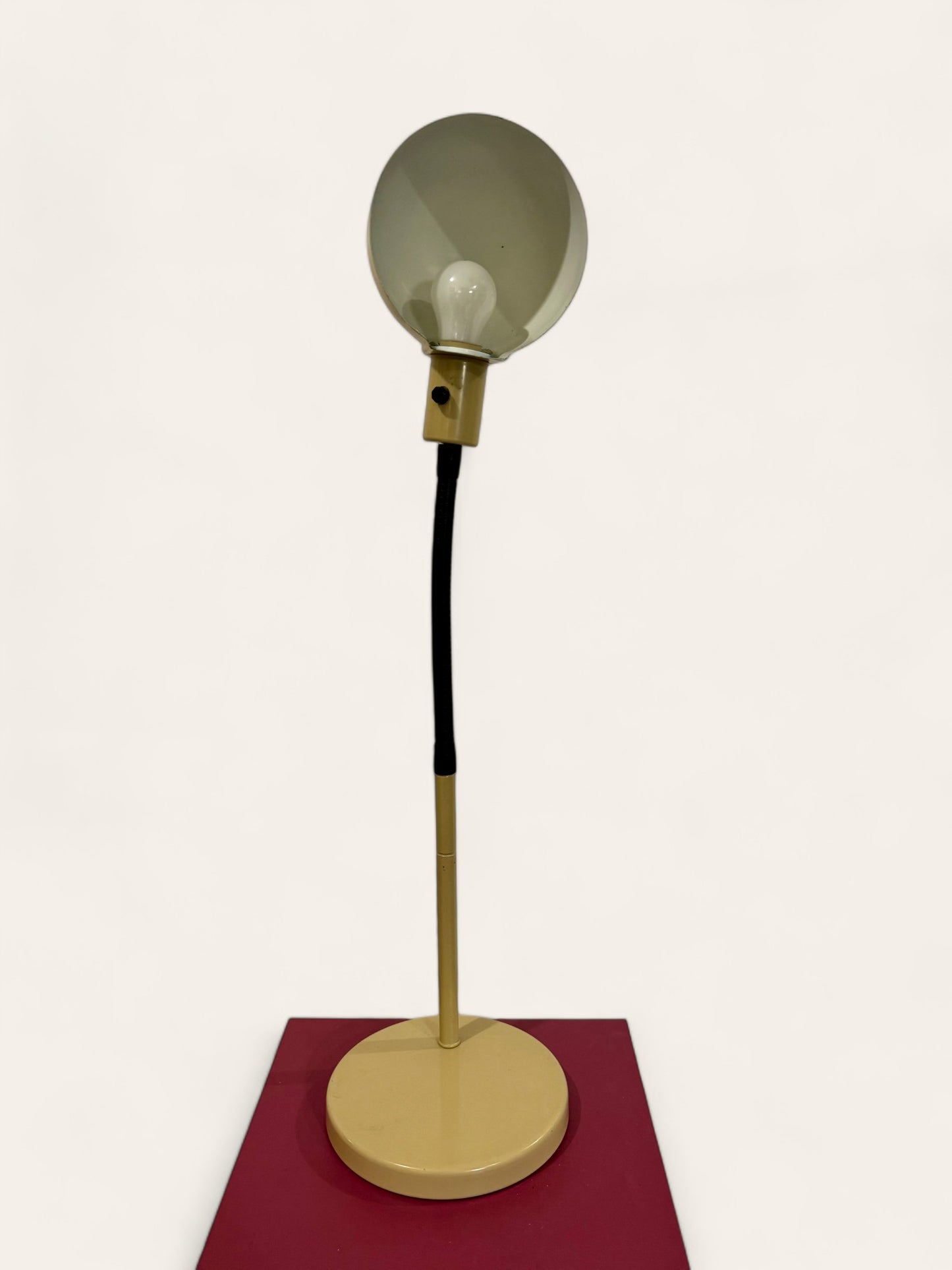Vintage Beige Space Age Goosneck Desk Lamp
