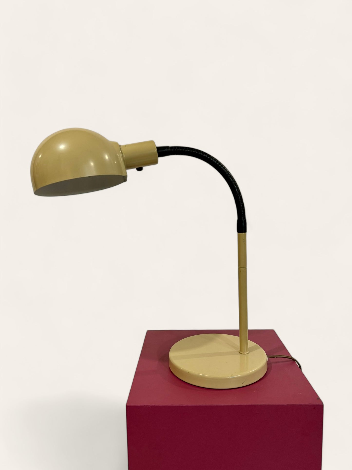 Vintage Beige Space Age Goosneck Desk Lamp