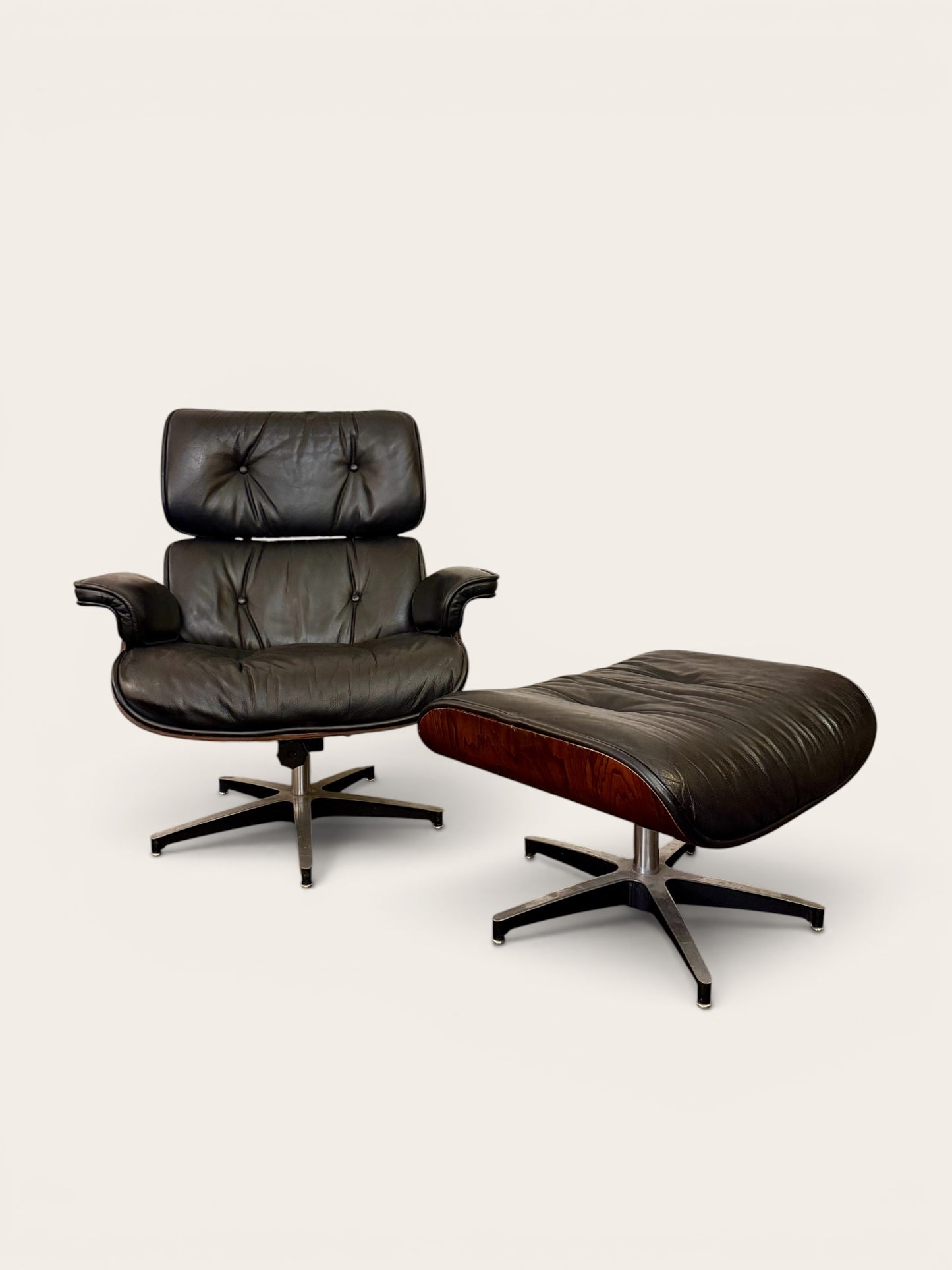 1960s/70s Vintage MCM Eames Style Lounge Chair Likely Made by Plycraft