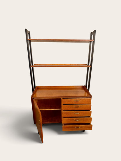 Vintage MCM Scandinavian Modular Teak Shelving Unit | 1960s