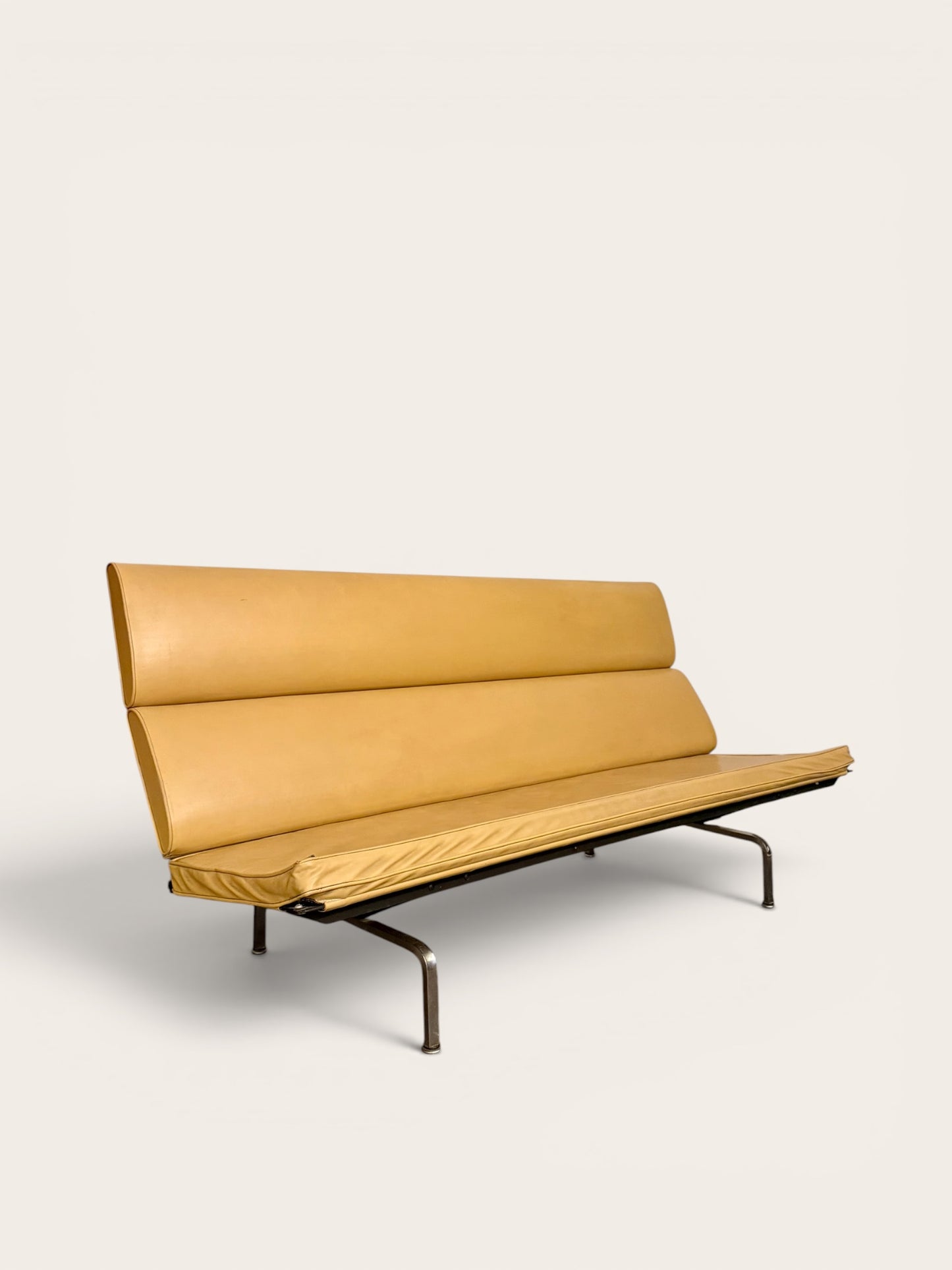 Early Vintage MCM Charles & Ray Eames for Herman Miller “Sofa Compact” daybed sofa, circa 1950s