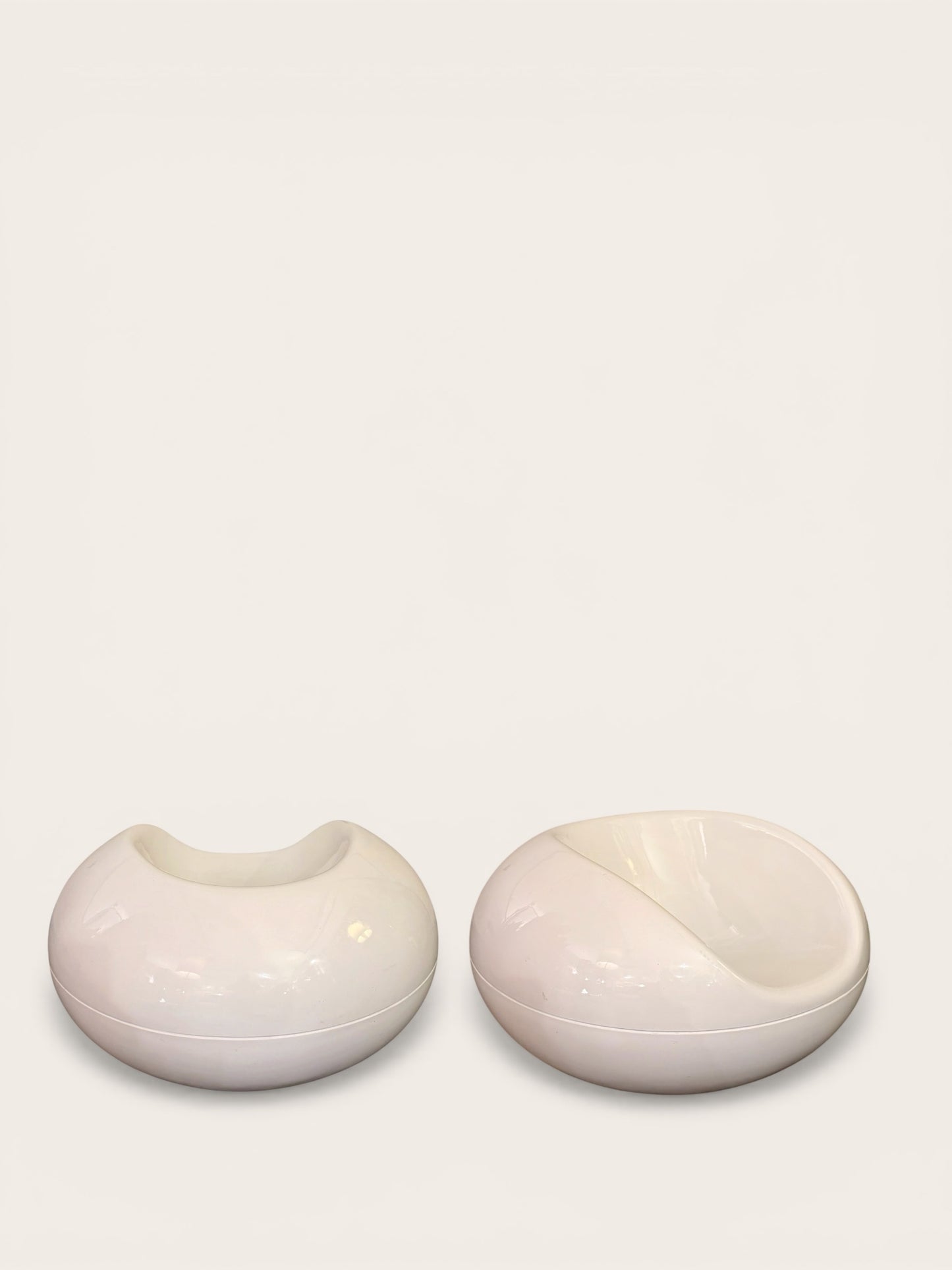 Vintage 1960s All Original Eero Aarnio Pastil Easy Chair by Asko