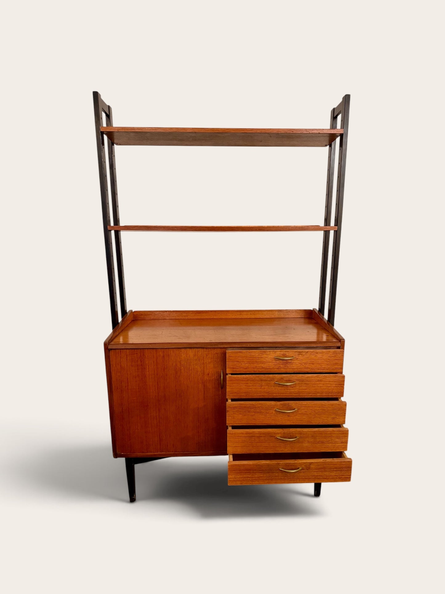 Vintage MCM Scandinavian Modular Teak Shelving Unit | 1960s