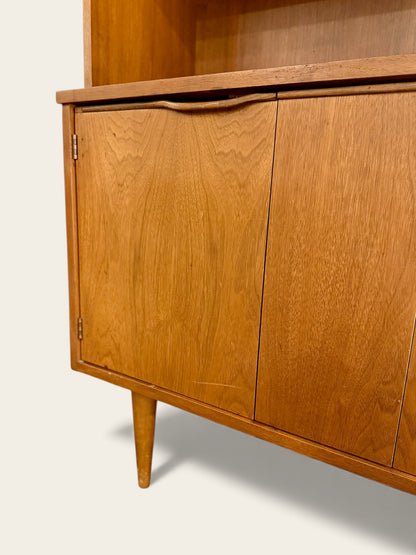 Vintage 1960s Mid Century Modern Petite Hutch