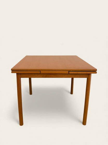 Vintage 1960s MCM Teak Dining Table with Slide-out Extensions