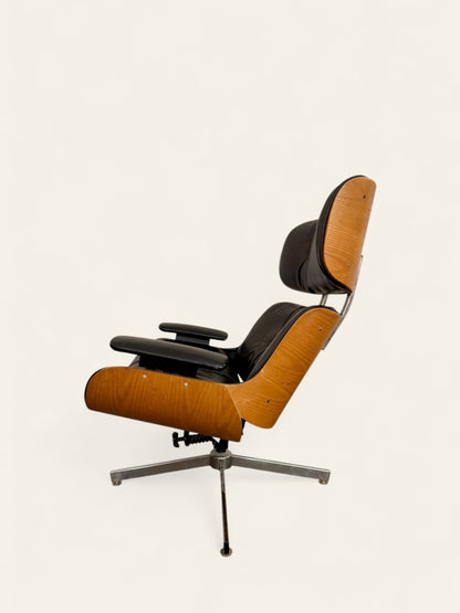 Vintage MCM Plycraft Lounge Chair - Eames Style