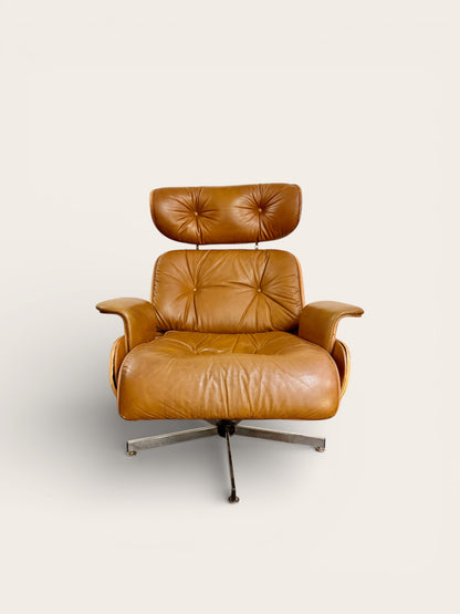 Vintage MCM Plycraft Recliner with Built-in Ottoman