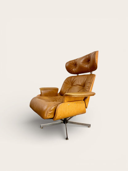 Vintage MCM Plycraft Recliner with Built-in Ottoman