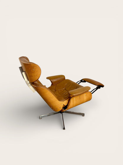 Vintage MCM Plycraft Recliner with Built-in Ottoman