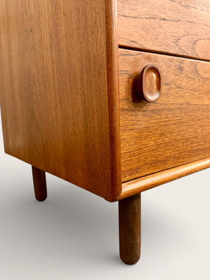 Rare 1960s Vintage MCM Peter Liley for Meredew Petite Tallboy Dresser