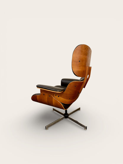 1960s Vintage MCM Selig Eames-Style Lounge Chair and Ottoman