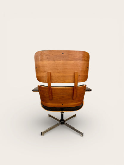1960s Vintage MCM Selig Eames-Style Lounge Chair and Ottoman
