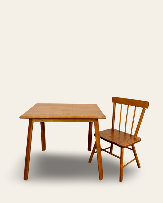 Vintage MCM Delphos Bending Company Child’s Table and Chair