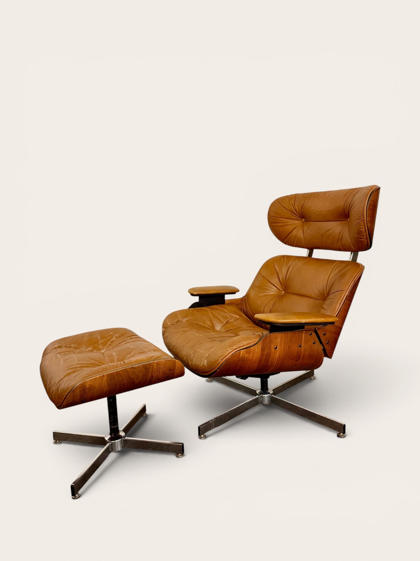 Vintage Mid-Century Lounge Chair & Ottoman | Attributed to Plycraft | 1960s