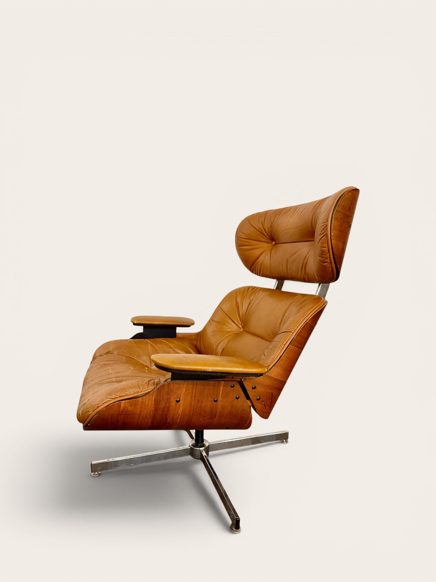 Vintage Mid-Century Lounge Chair & Ottoman | Attributed to Plycraft | 1960s