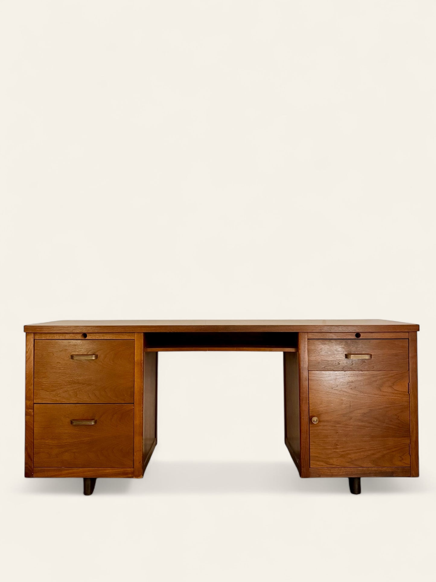 Vintage Mid Century Modern Lehigh-Leopold “Joyce” Desk