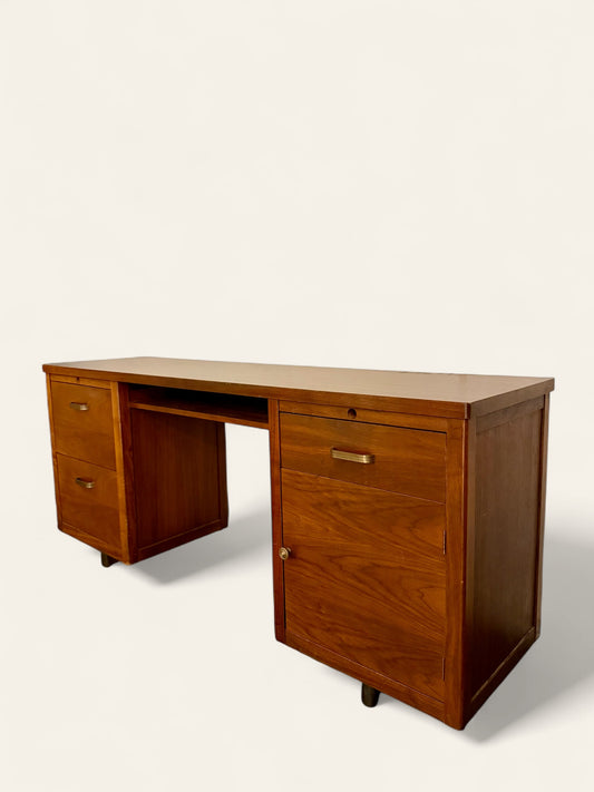 Vintage Mid Century Modern Lehigh-Leopold “Joyce” Desk