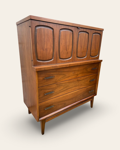 1960s Vintage MCM Walnut Tall Boy Broyhill Premier Emphasis 5 Drawer Dresser